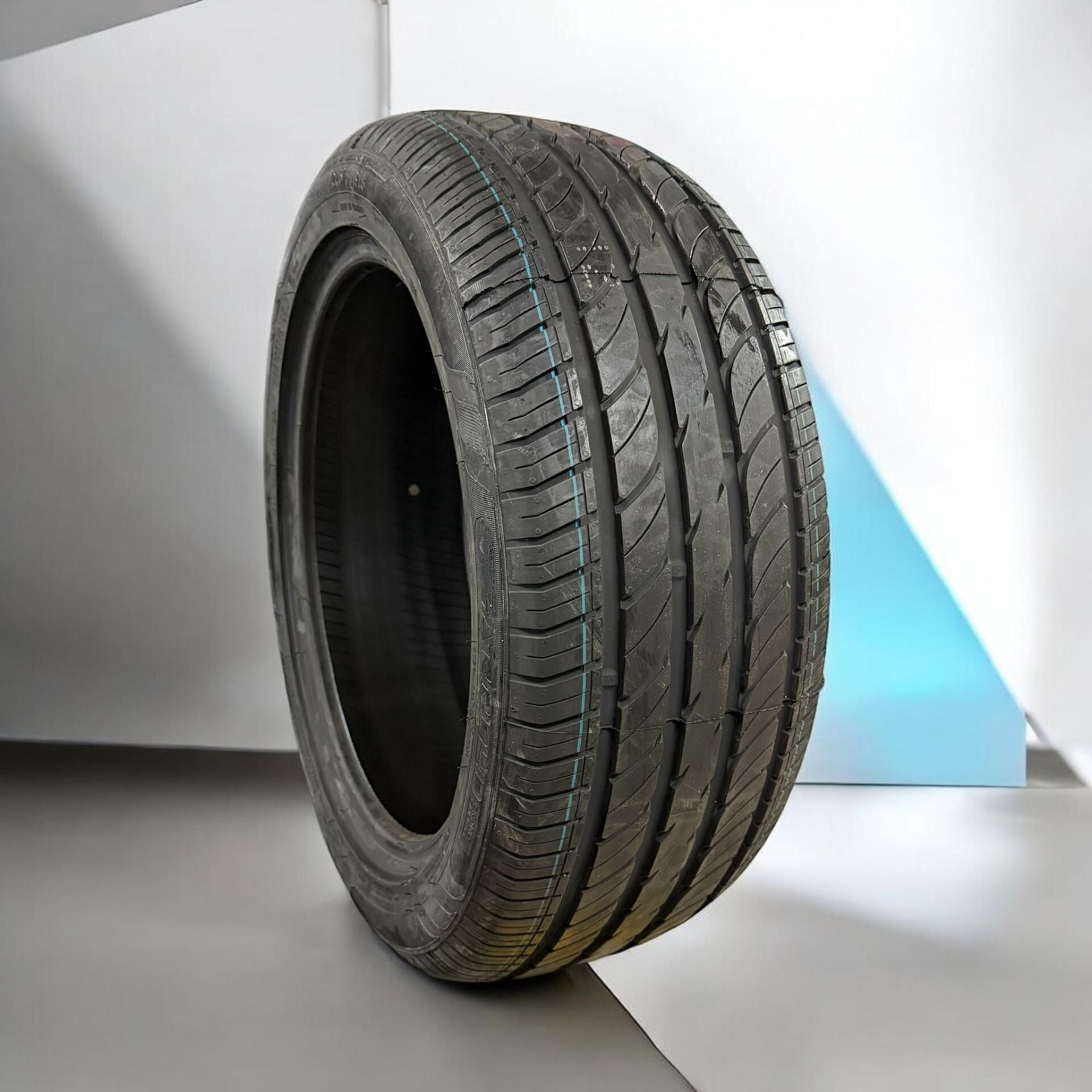 185/55R15 82H Grand Sport 2